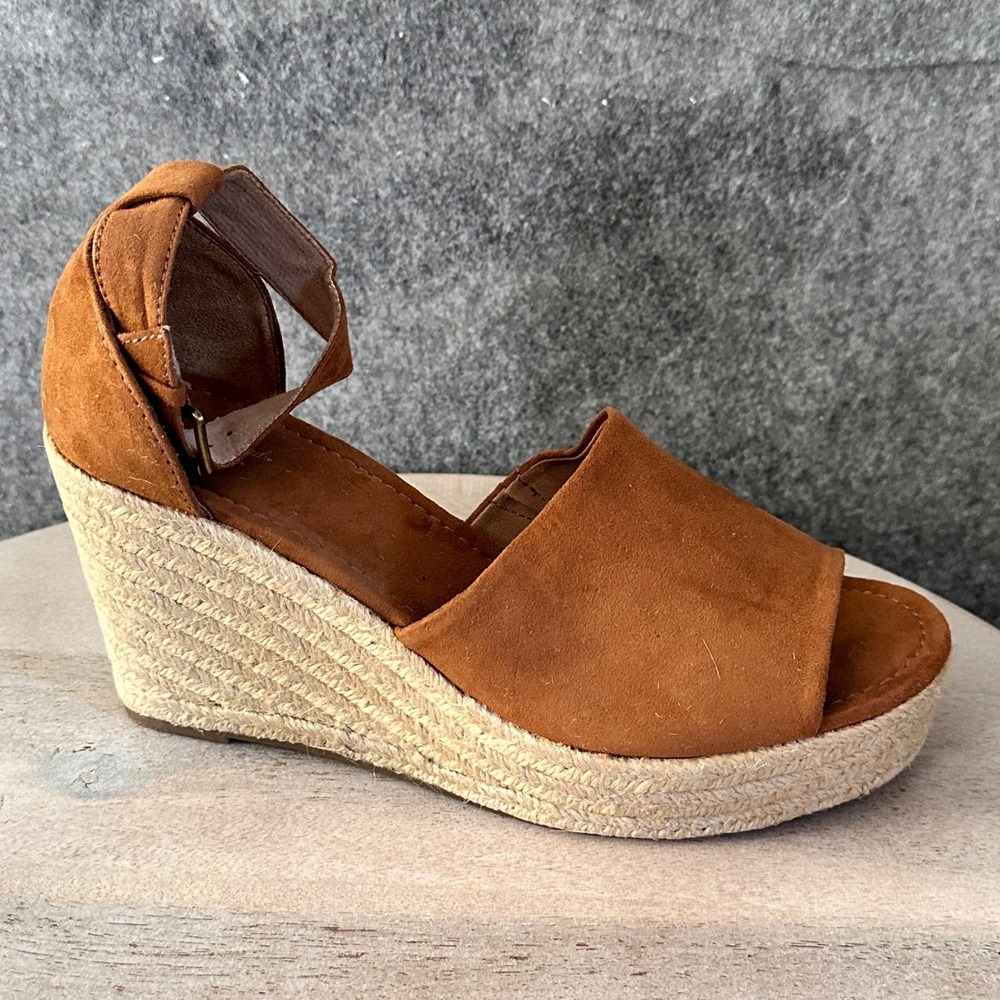 Universal Thread Women Tan Suede Espadrille Wedge Sandals Ankle Strap Size 9.5